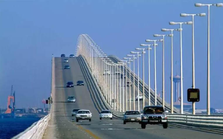 “جسر الملك فهد” يوضح خطوات تفعيل تقنية “برق”