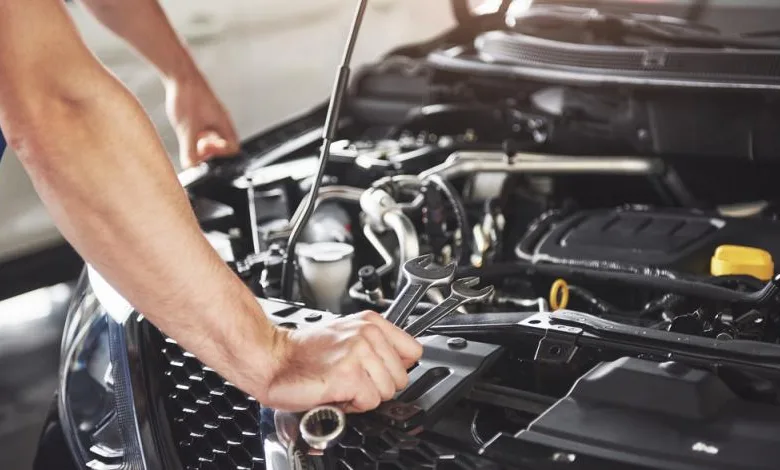 أشهر الأصوات الغريبة الصادرة من السيارة وأسبابها