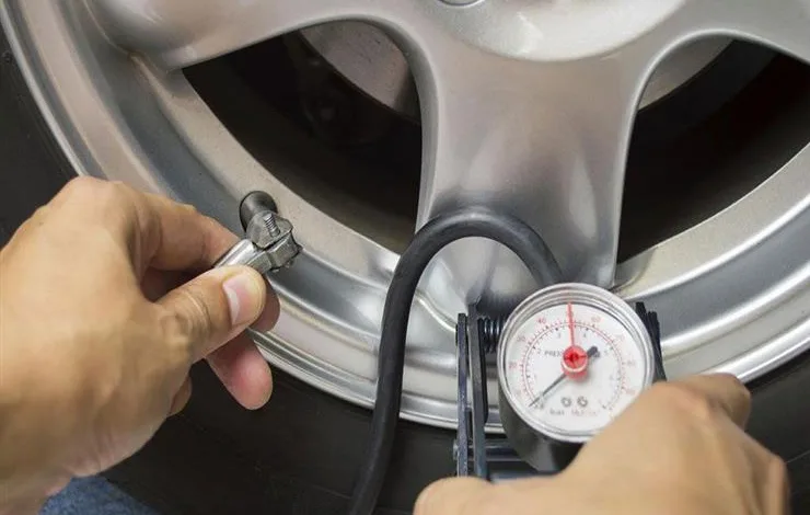 تعرف على خطورة إهمال فحص إطارات السيارة