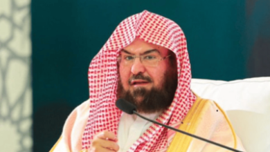 «السديس»: نسعى من الحرمين الشريفين تعزيز رسالة الوسطية والاعتدال عالميًا