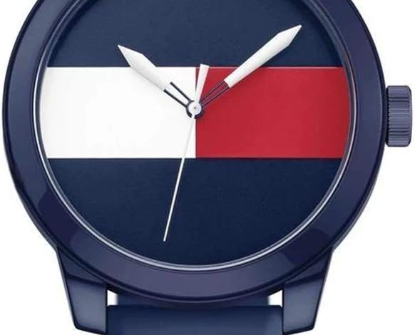 ساعة يد أنالوج دنيم للرجال من تومي هيلفيجر بتخفيض كبير ساعة يد أنالوج دنيم للرجال من تومي هيلفيجر بتخفيض كبير