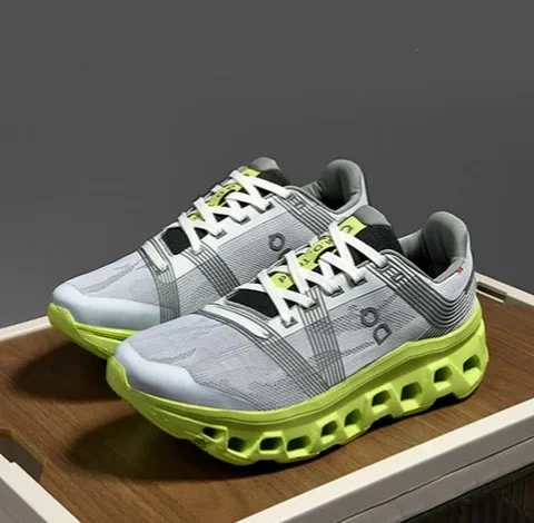 شبيهة أحذية اون رننيق بسعر اقتصادي شبيهة أحذية اون رننيق بسعر اقتصادي