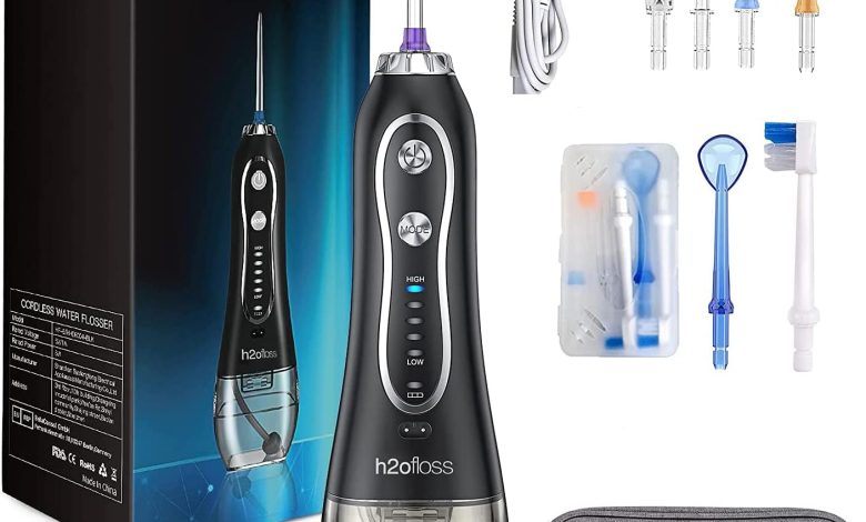 عرض جهاز تنظيف الأسنان بالخيط المائي CGY اللاسلكي عرض جهاز تنظيف الأسنان بالخيط المائي CGY اللاسلكي