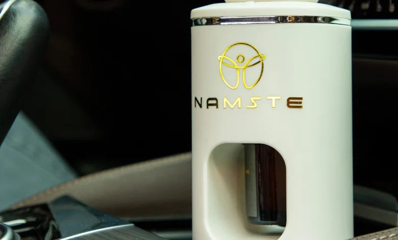 معطر سيارة رهيب من نامست يجي معاه ٦ عطور هدية معطر سيارة رهيب من نامست يجي معاه ٦ عطور هدية