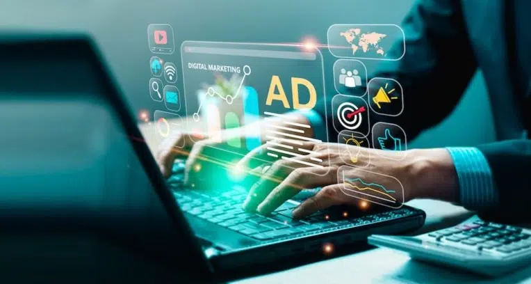 دراسة إعلامية توصي بتعزيز التخصص في المحتوى الرقمي لبناء هوية رقمية قوية مستدامة دراسة إعلامية توصي بتعزيز التخصص في المحتوى الرقمي لبناء هوية رقمية قوية مستدامة