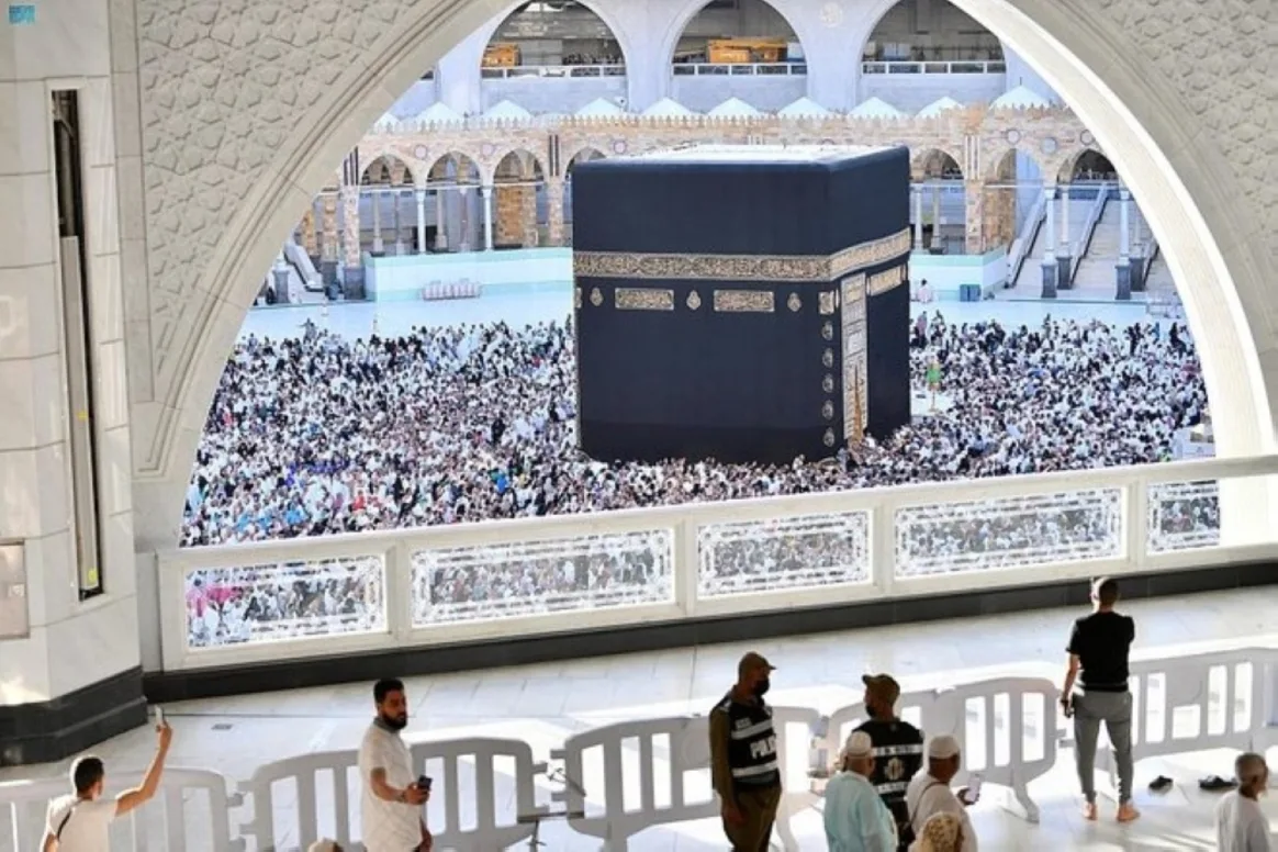 الصحة: تسجيل 5 حالات إجهاد حراري منذ بداية موسم الحج الصحة: تسجيل 5 حالات إجهاد حراري منذ بداية موسم الحج