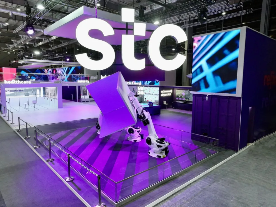 مجموعة stc تُمكّن الجهات الحكومية والخاصة رقمياً في الحج
