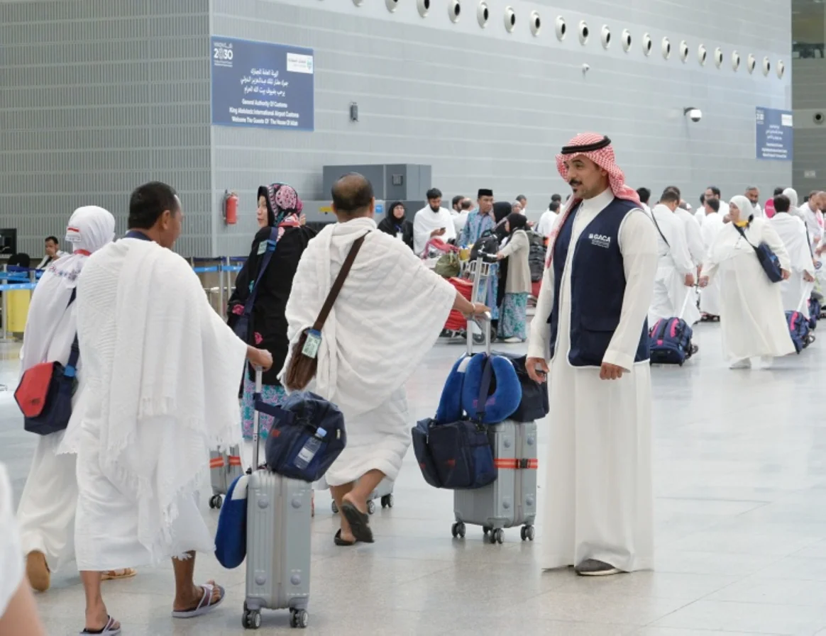 "الطيران المدني" تخصص فرقًا رقابية لجودة خدمة الحجاج "الطيران المدني" تخصص فرقًا رقابية لجودة خدمة الحجاج