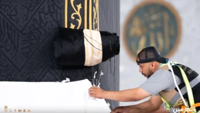 الخميس.. الكعبة تتوشّح كسوتها الجديدة