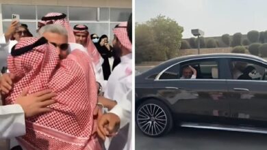 بالفيديو ‏”استقبال حافل بالزغاريد والفرح”.. شاهد لحظة وصول حميدان التركي إلى الرياض وسط أجواء من البهجة والسرور