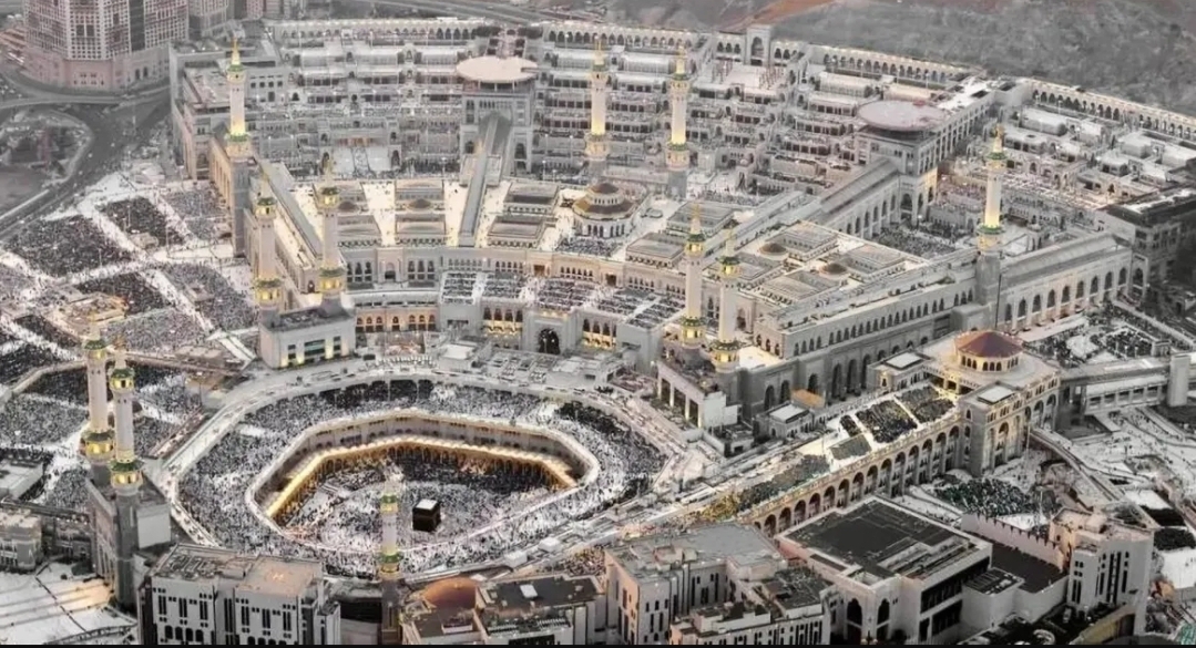 60 مليون زائر للحرمين الشريفين خلال محرم 60 مليون زائر للحرمين الشريفين خلال محرم