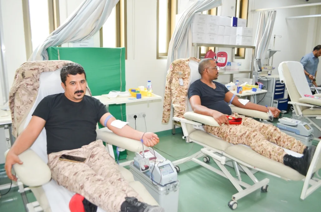 تفاعلاً مع حملة ولي العهد .. الحرس الوطني يلبّي النداء للتبرع بالدم تفاعلاً مع حملة ولي العهد .. الحرس الوطني يلبّي النداء للتبرع بالدم