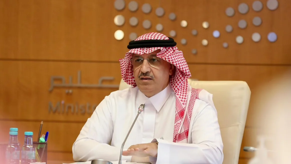 مؤتمر حكومي لاستعراض مستجدات العام الدراسي الأربعاء مؤتمر حكومي لاستعراض مستجدات العام الدراسي الأربعاء