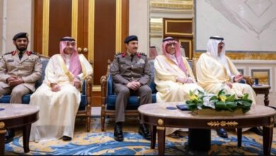 وزير الداخلية وأمير الكويت يبحثان التعاون الأمني