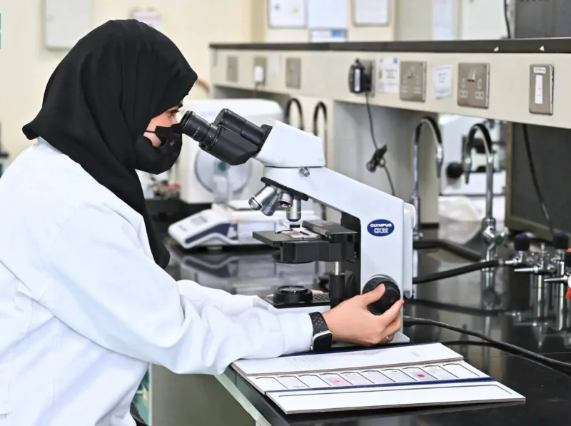 إنجاز سعودي بتصنيع مادة لبناء أجهزة إلكترونية أصغر