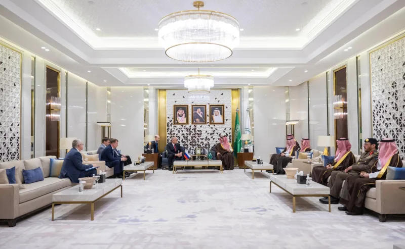 وزير الداخلية يبحث التعاون مع روسيا في إدارة الطوارئ والكوارث وزير الداخلية يبحث التعاون مع روسيا في إدارة الطوارئ والكوارث