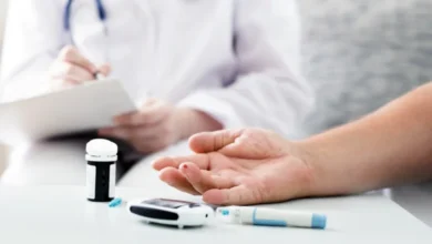 أهمية مراقبة نسبة السكر في الدم باستمرار