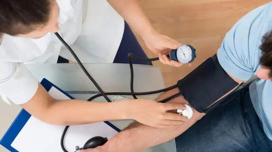 أطعمة شائعة تخفض ضغط الدم خلال أسبوعين أطعمة شائعة تخفض ضغط الدم خلال أسبوعين