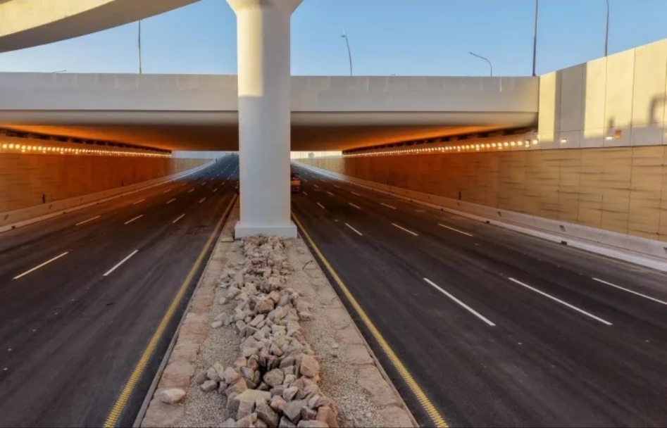 افتتاح جزئي لتقاطع ديراب مع طريق النفود افتتاح جزئي لتقاطع ديراب مع طريق النفود