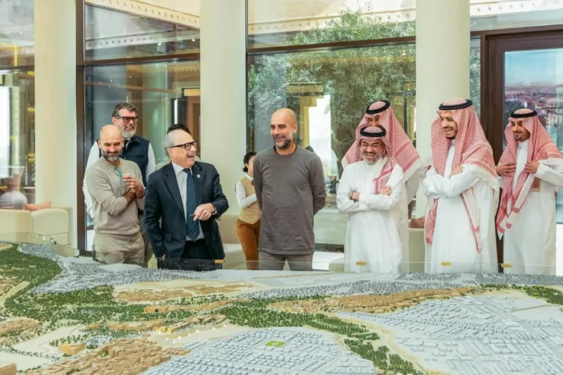 بيب جوارديولا يزور الدرعية التاريخية