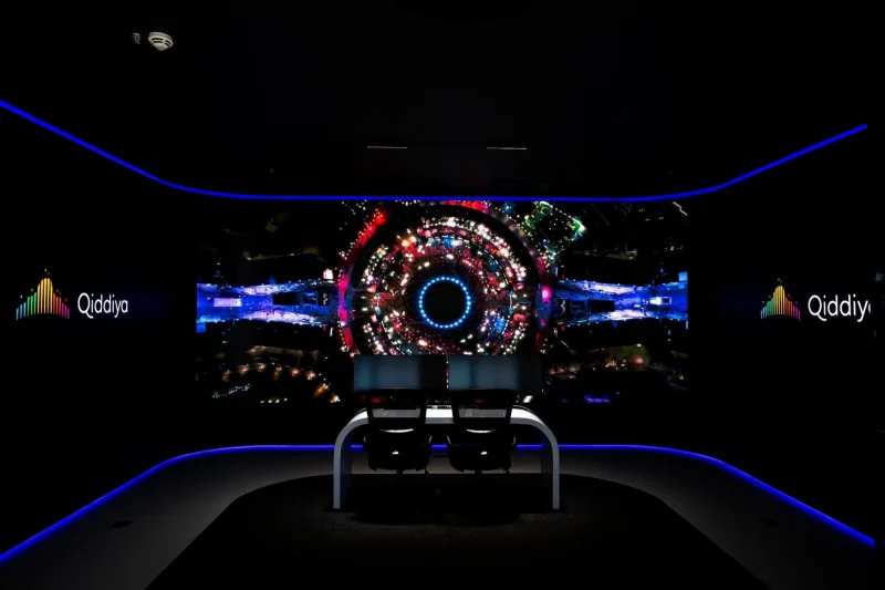 القدية و"ديلويت" يطلقان مركز القيادة الذكي