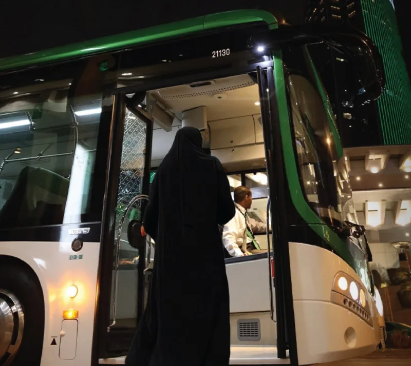 حافلات الرياض تخدم 100 مليون راكب