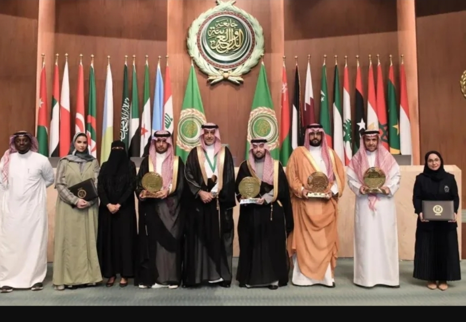 "توكلنا" يحصد جائزة أفضل تطبيق حكومي عربي