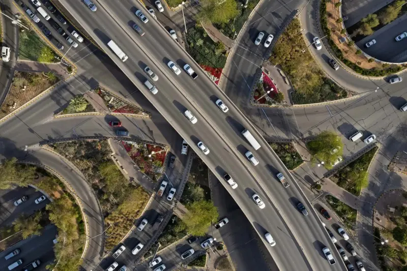 بدء تطوير 5 طرق حيوية في الرياض بتكلفة 8 مليارات