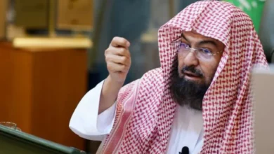 "السديس" يطمئن على رجل الأمن المصاب في الحرم