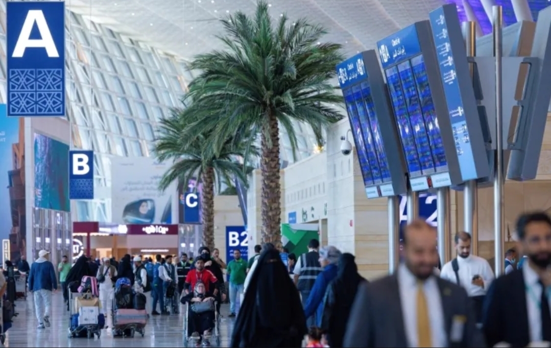"مطارات جدة" تطلق تطبيق "Airport View" "مطارات جدة" تطلق تطبيق "Airport View"
