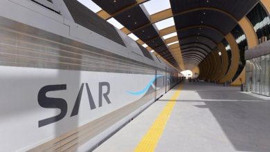 500 ألف والسجن عامين عقوبة التعدي على السكك الحديدية