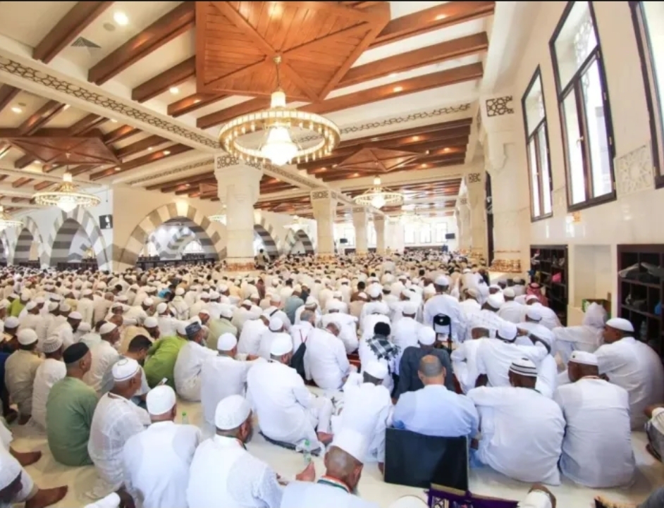 توجيه خطباء الجمعة للحث على تيسير الزواج